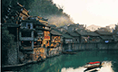 長(zhǎng)沙到張家界溶洞奇觀黃龍洞、地質(zhì)公園張家界國(guó)家森林公園汽車三日游（早班）